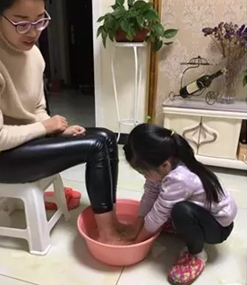 浓情感恩节　跃动感恩心——七色光开阳四季青园感恩节活动