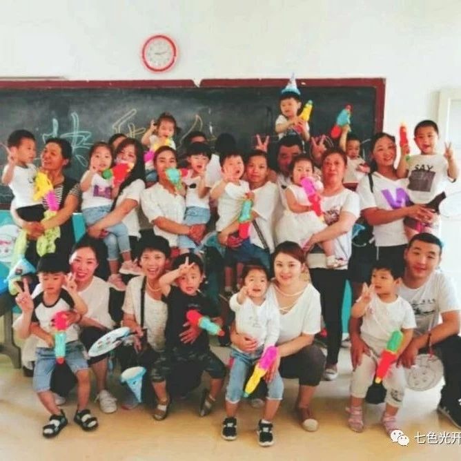 乐游幼儿园,清凉泼水节——七色光开阳关东园这样过六一 乐游幼儿园,清凉泼水节——七色光开阳关东园这样过六一